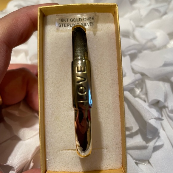 SOLD - Picture 3 of 4